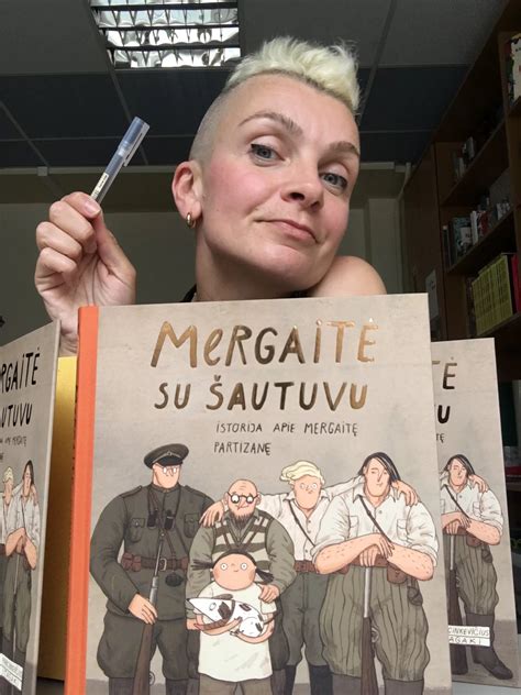 Nuotrauka su partizanais miške