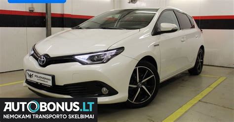 Toyota Auris hečbekas