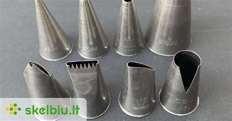 Įvairių formų ir dydžių duslintuvo antgaliai