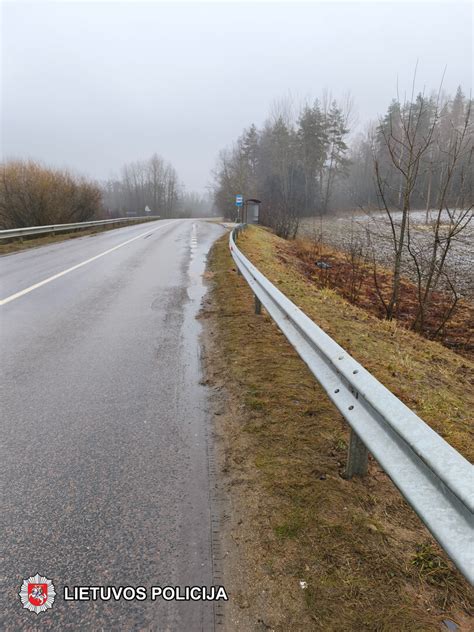 Eismo įvykio vieta su policija