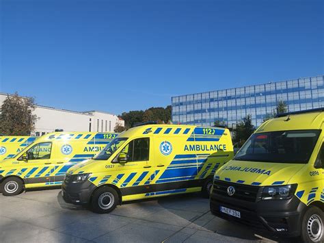 Statistika apie greitosios pagalbos automobilių amžių ir ridą Lietuvoje