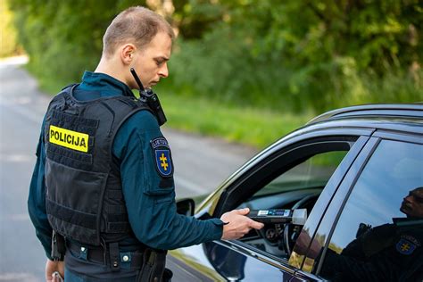 Policijos reidas prieš neblaivius vairuotojus