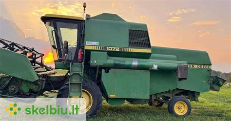 Istorinis John Deere 55 kombainas