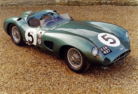 Aston Martin DBR1 automobilis