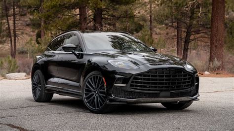 Aston Martin DBX SUV