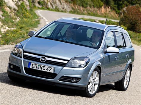 Opel Astra Caravan 2006 automobilio nuotrauka