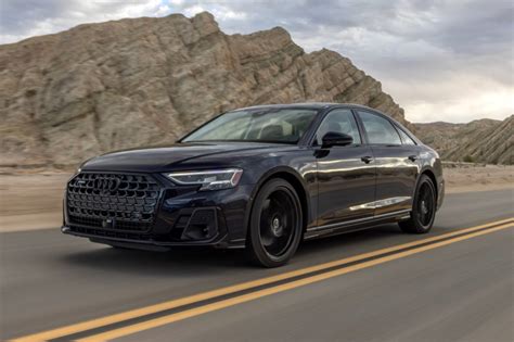 Audi A8 automobilio dizainas