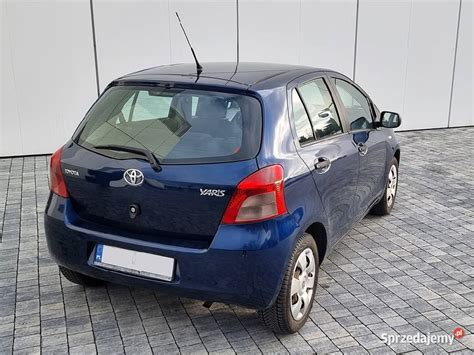 Toyota Yaris II salono interjeras