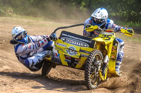 Scheminis Pagirių motokroso trasos vaizdas su kliūtimis