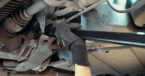 BMW E36 pakabos schematinis vaizdas