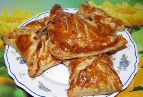 Paruošta sluoksniuota tešla kruasanams