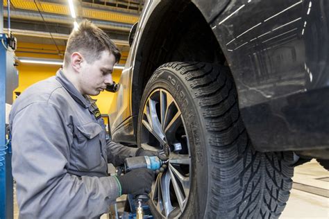 Padangų keitimo procesas