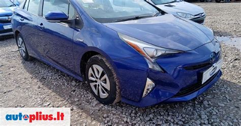 Įvairių tipų Toyota Prius ratlankių dizainai