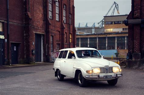 Istorinis SAAB automobilis