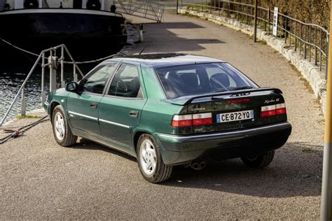 Citroën Xantia Activa posūkyje