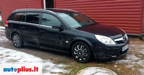 Opel Vectra C Universalas su galiniais žibintais