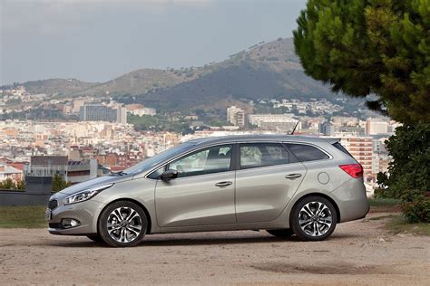Kia Cee'd SW I galas