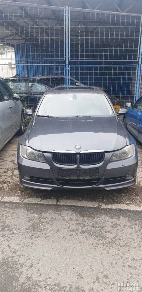 BMW E90 330d variklio skyrius