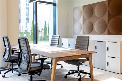 Ergonomiško stalo privalumai sveikatai