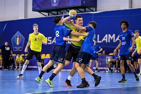 Rankinis turbokompresoriaus ašies laisvumo tikrinimas