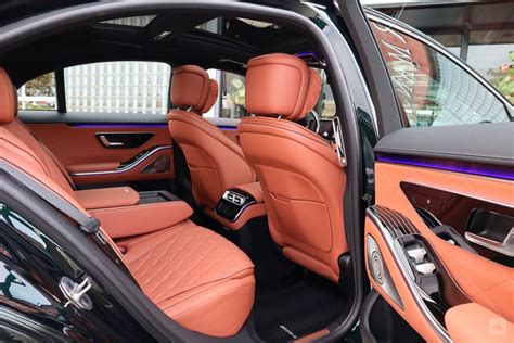 Mercedes-Benz S klasės saugos sistemos