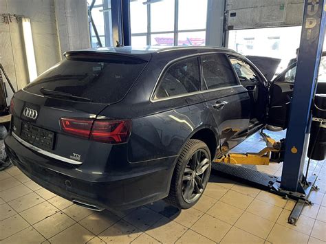 Audi A6 C5 prietaisų skydelio išmontavimas