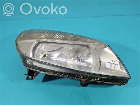 Renault Scenic 2 priekinis žibintas