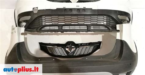Nuimti plastmasiukai ir grotelės Renault Scenic 2