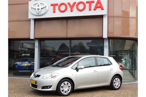 Toyota Auris salono ergonomikos schema