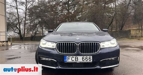 BMW automobiliai parduodami aukcione