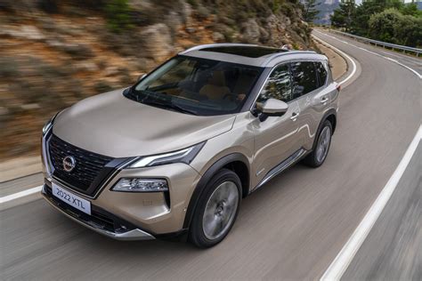 Nissan X-Trail naujos kartos modelis