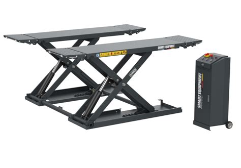 Žirklinis keltuvas autoservise