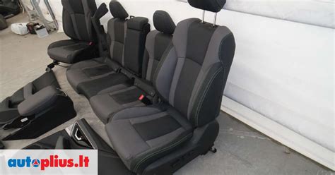 Schema, kaip lankstosi Subaru Outback galinės sėdynės