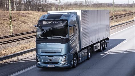 Volvo FH Electric vilkikas