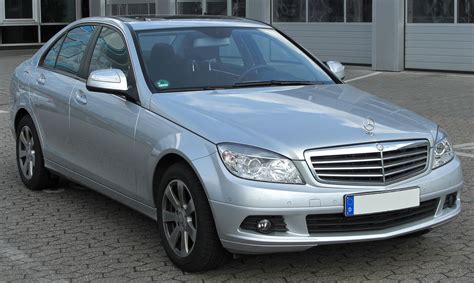 Mercedes-Benz W204 C klasės interjeras