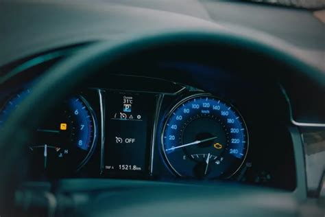 Simptomai neteisingai rodančio temperatūros daviklio Citroen C5