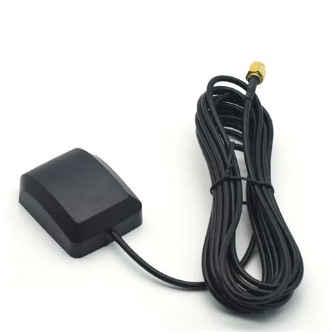 GPS antena automobilyje