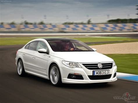 Volkswagen Passat CC šoninis vaizdas