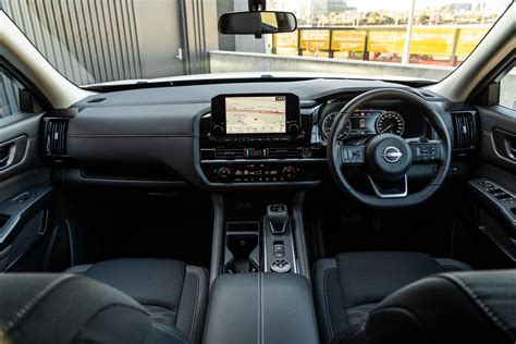 Nissan Pathfinder variklio diagnostika