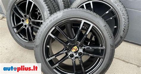 Porsche Cayenne su R21 Spyder ratlankiais