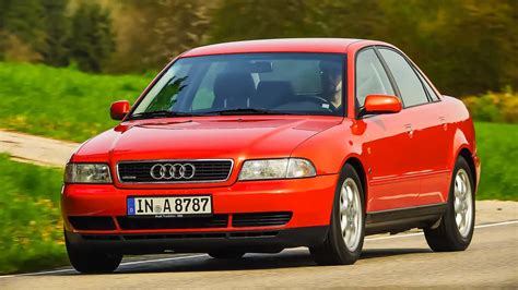 Audi A4 B5 salono vaizdas