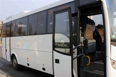 Girtas keleivis autobuse