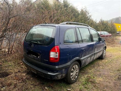 Opel Zafira interjero dalys
