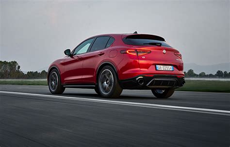 Sugadintas Alfa Romeo automobilis