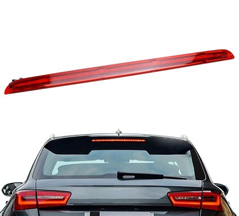 Trečiasis stabdžių žibintas ant Toyota Hilux