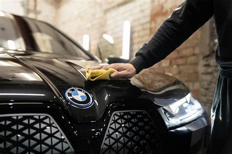 Automobilio plovimas ir vaškavimas