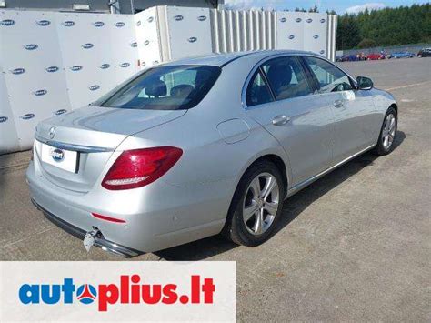 Mercedes-Benz E klasė W213 variklio skyrius