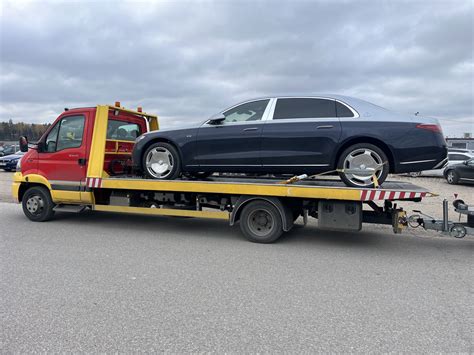 Automobilio transportavimas su tralu