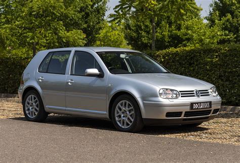 VW Golf 4 interjeras