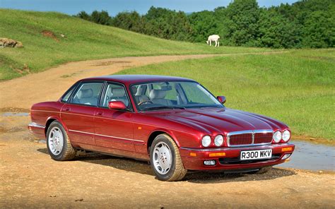 Detali Jaguar XJ X300 Daimler S8 nuotrauka
